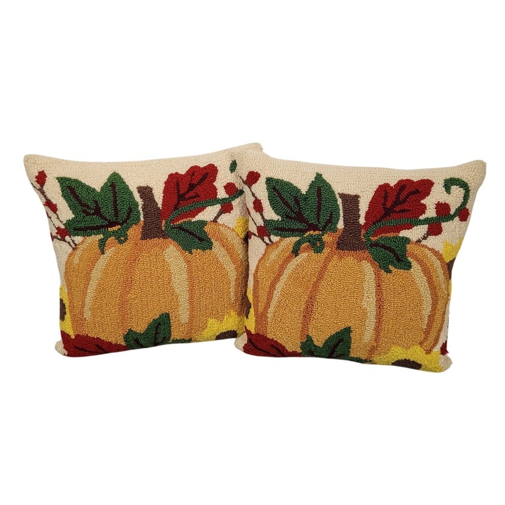 Glitzhome 15" Fall Hooked Pumpkin Throw Pillows Set of 2 Harvest Farmhouse Decor